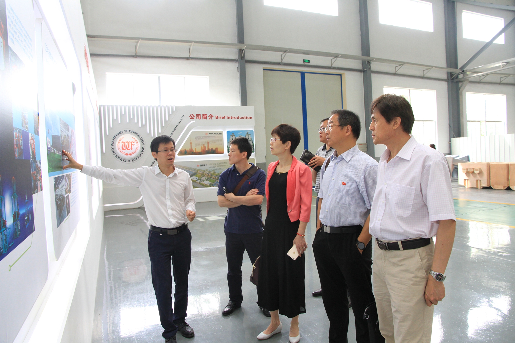 中國石油大學“兩學一做”主題教育常态化、制度化考察走進尊龍凱時集團